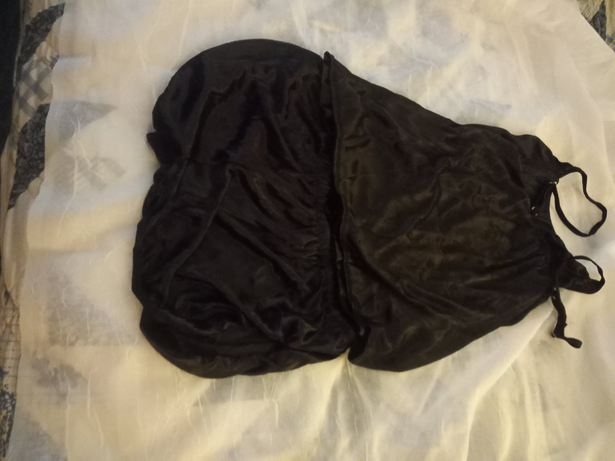 New 2 Piece Black Nightgown Set - Size Medium