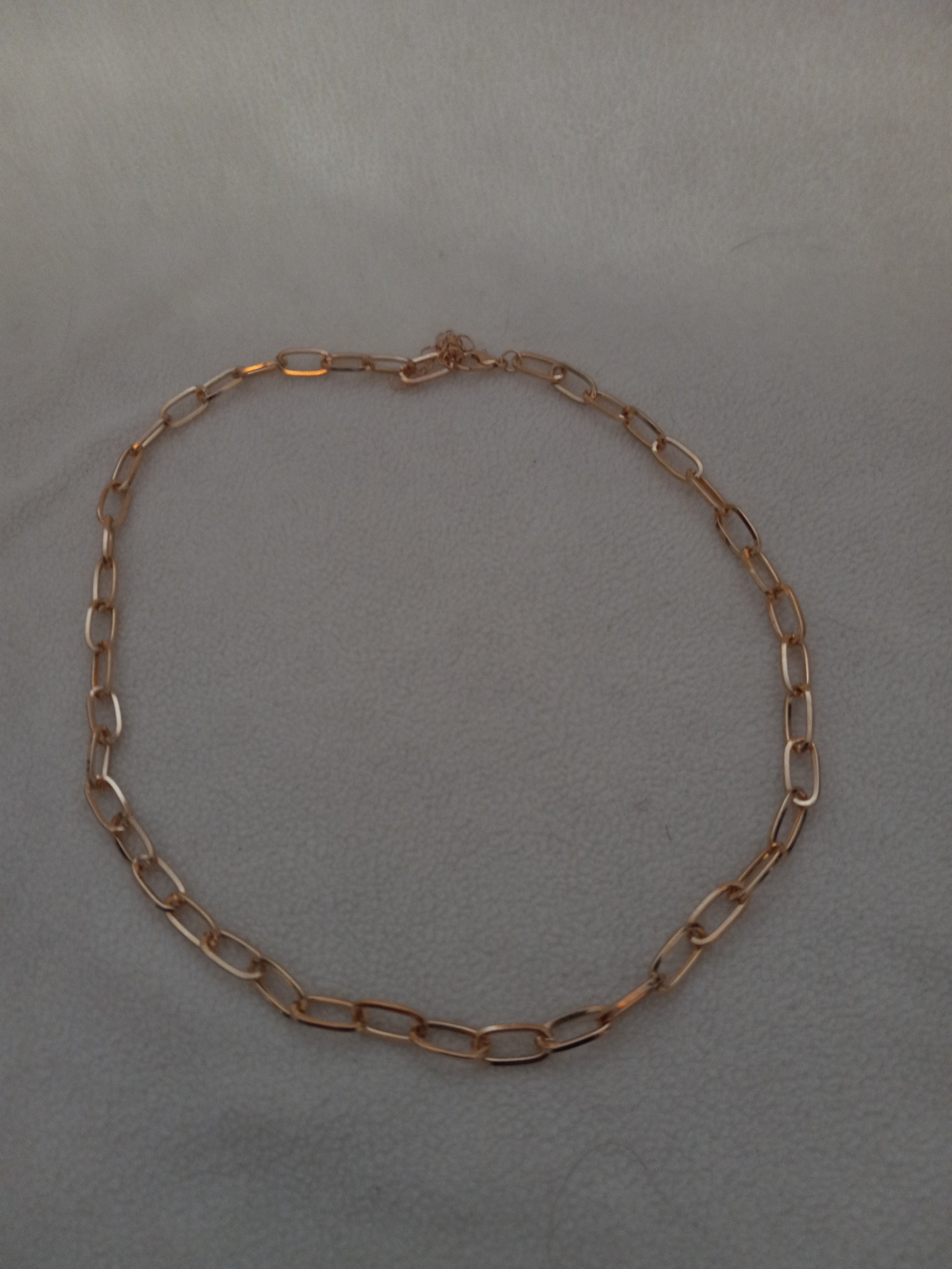 J 27  Gold Chain-look Necklace