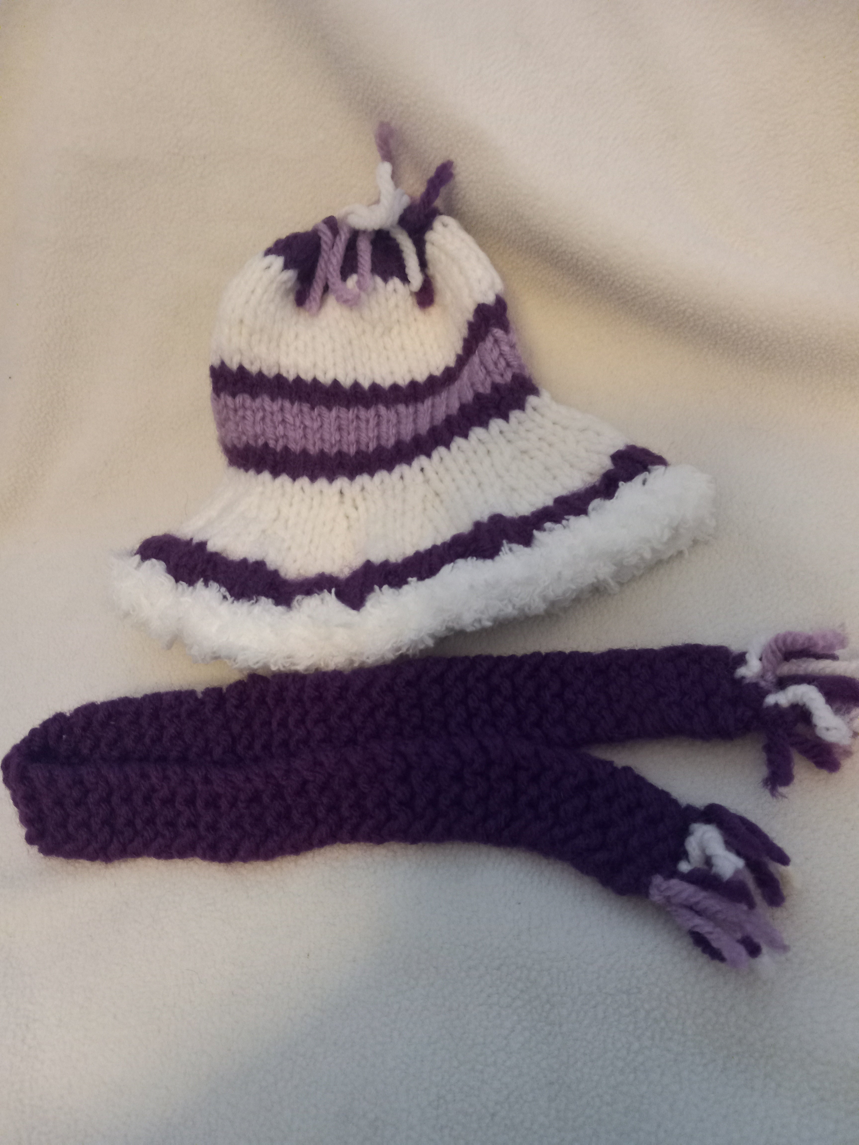 H 318 Purple and White Knit Hat and Scarf Set for Dolls