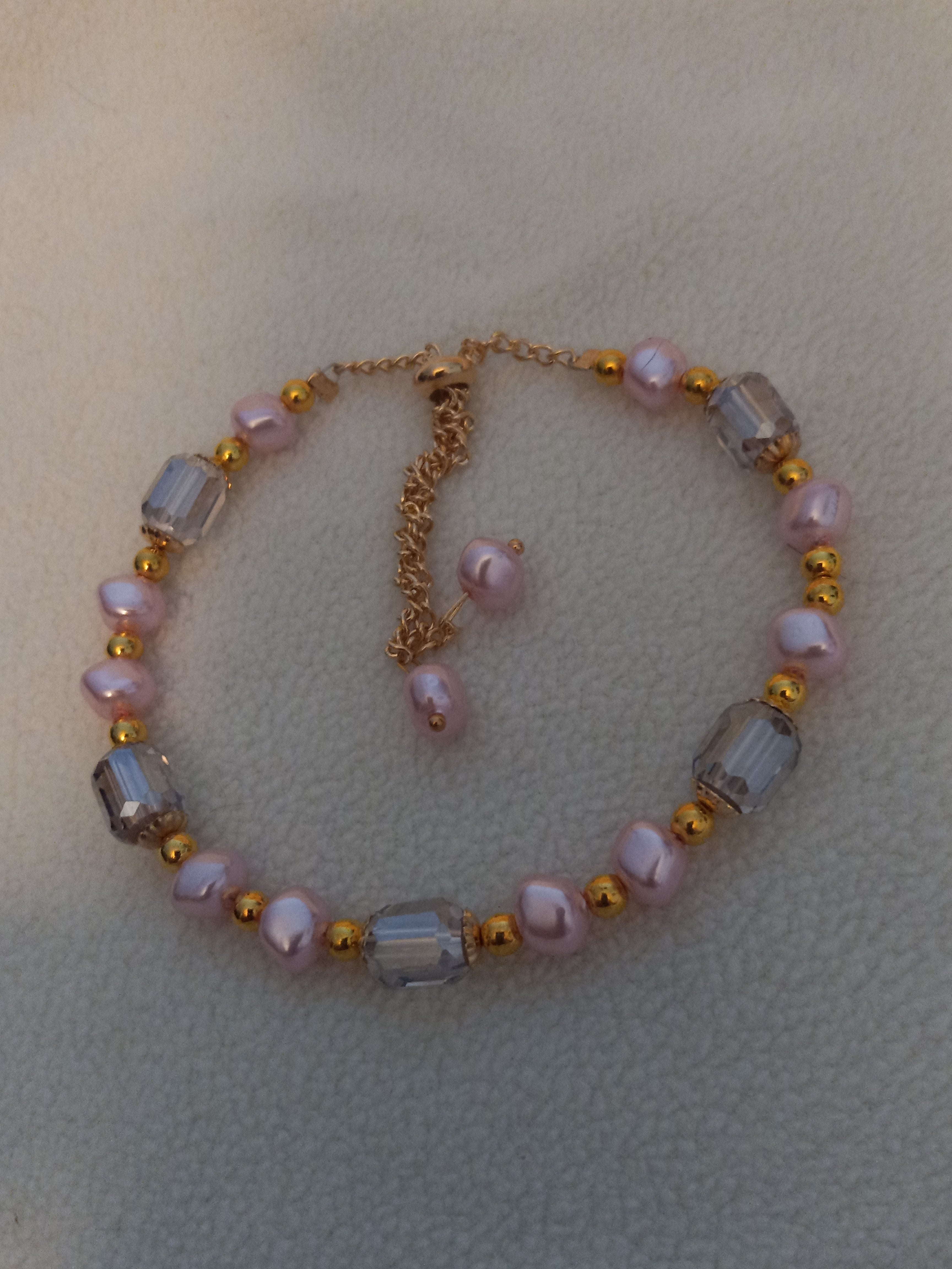 J 71  Beaded Bracelet