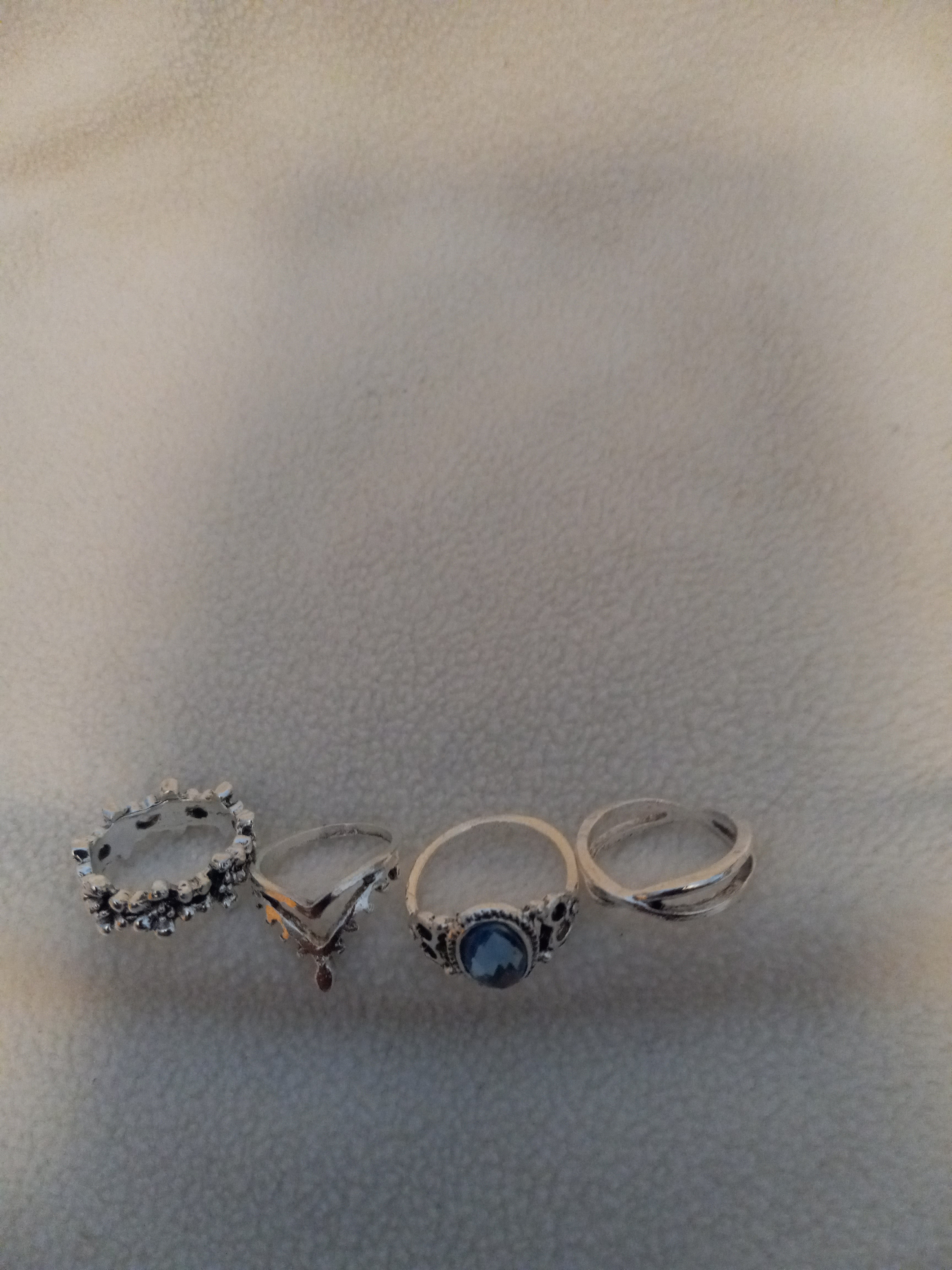 J 101  Set of 4 Silver Rings - Size 6