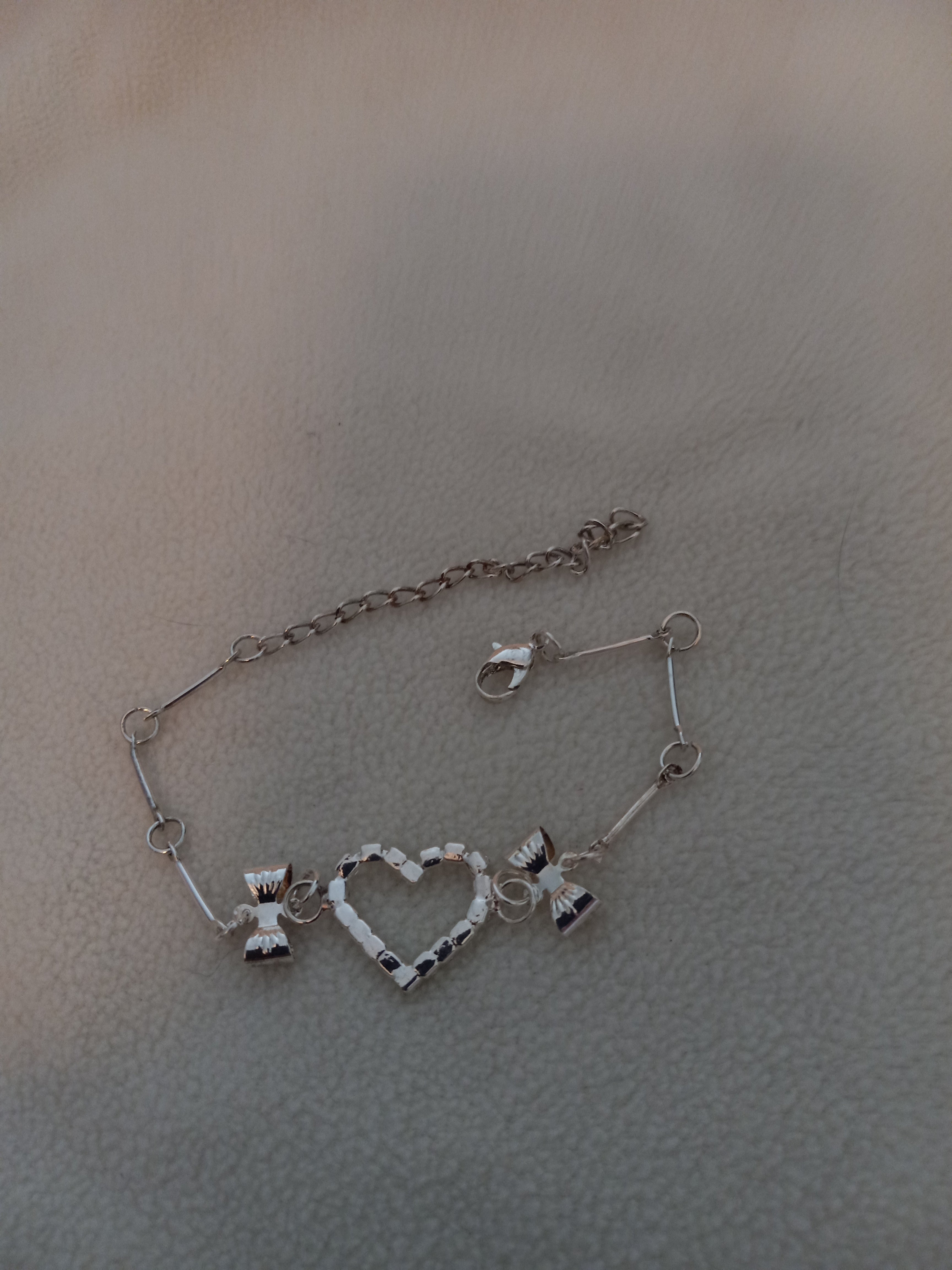 J 112  Girls Crystal Heart Bracelet