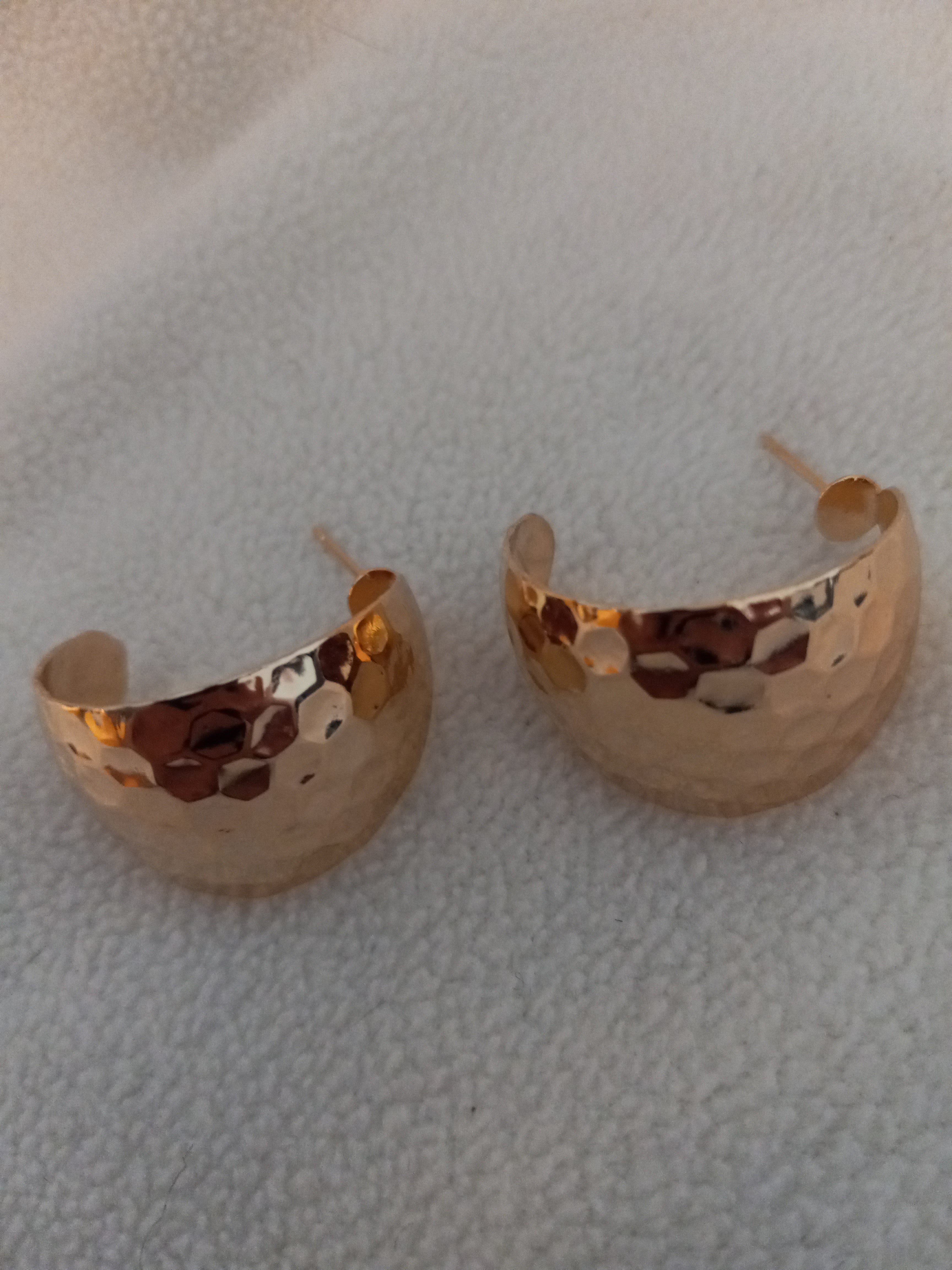 J 159  Large Gold Hammered Look Earrings