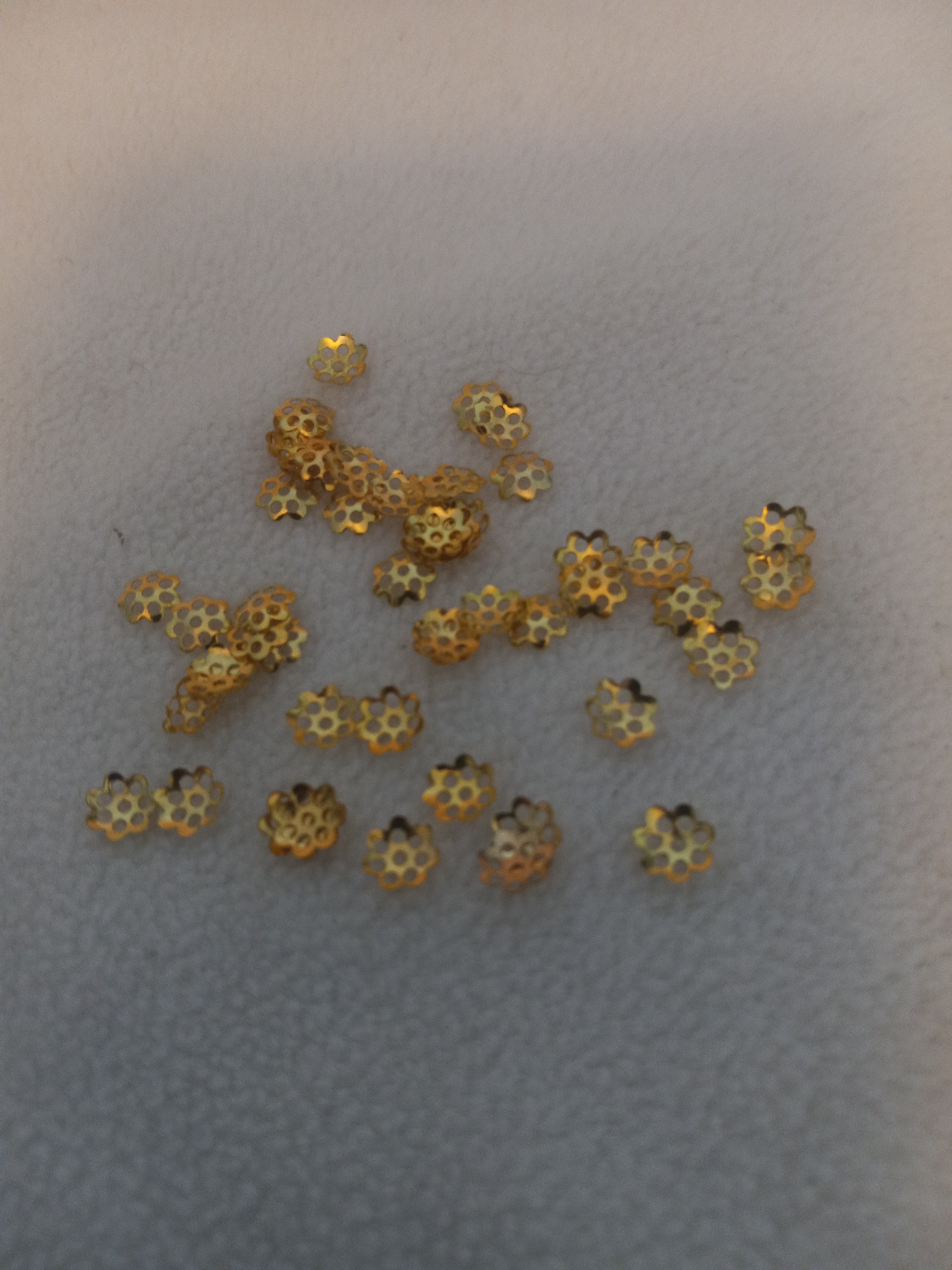 J 168  Lot of 50 Gold-Plated 6mm Bead Cups