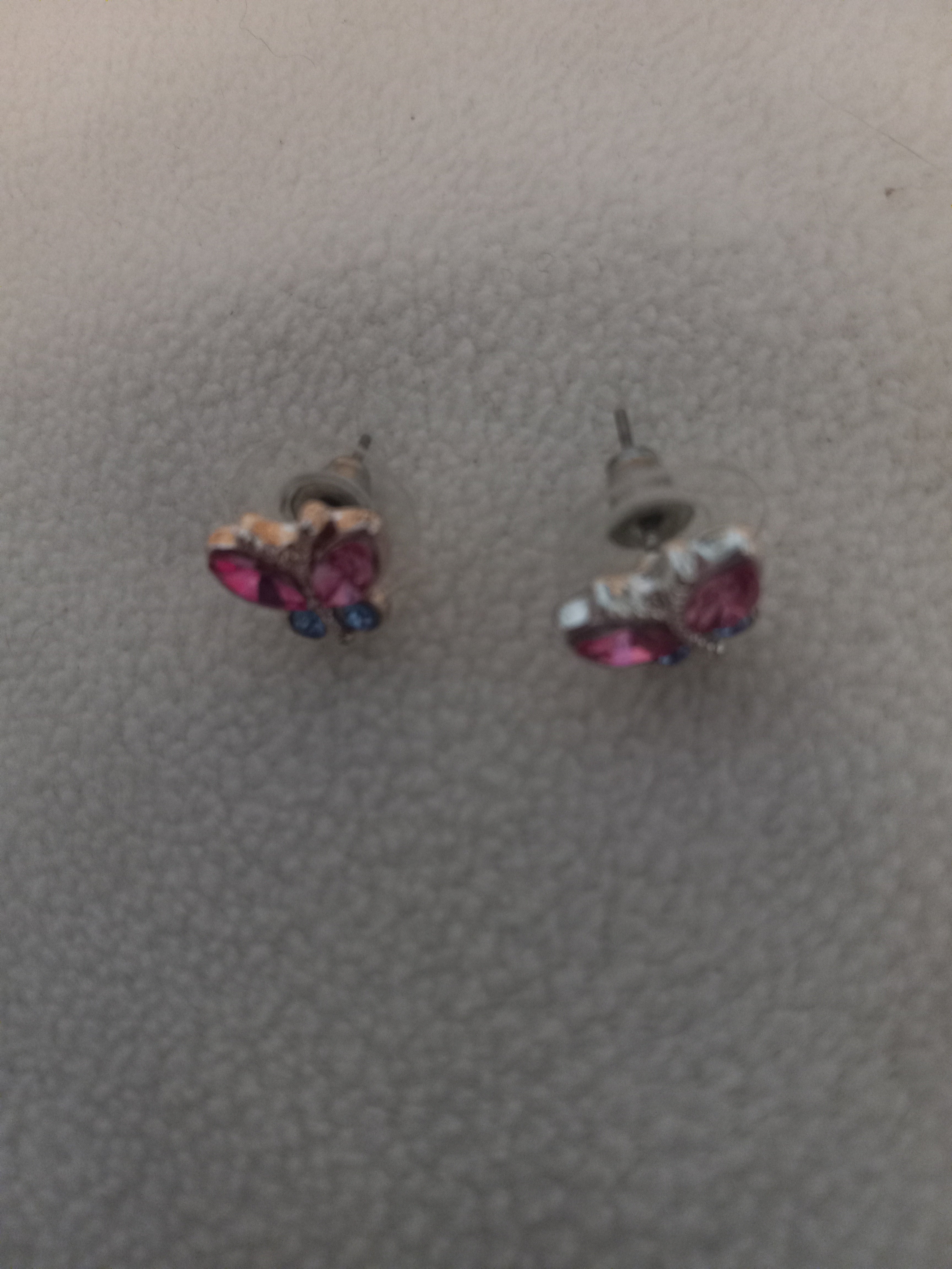 J 172  Butterfly Beaded Earrings
