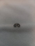 J 184  Silver Wreath Design Stud Earrings
