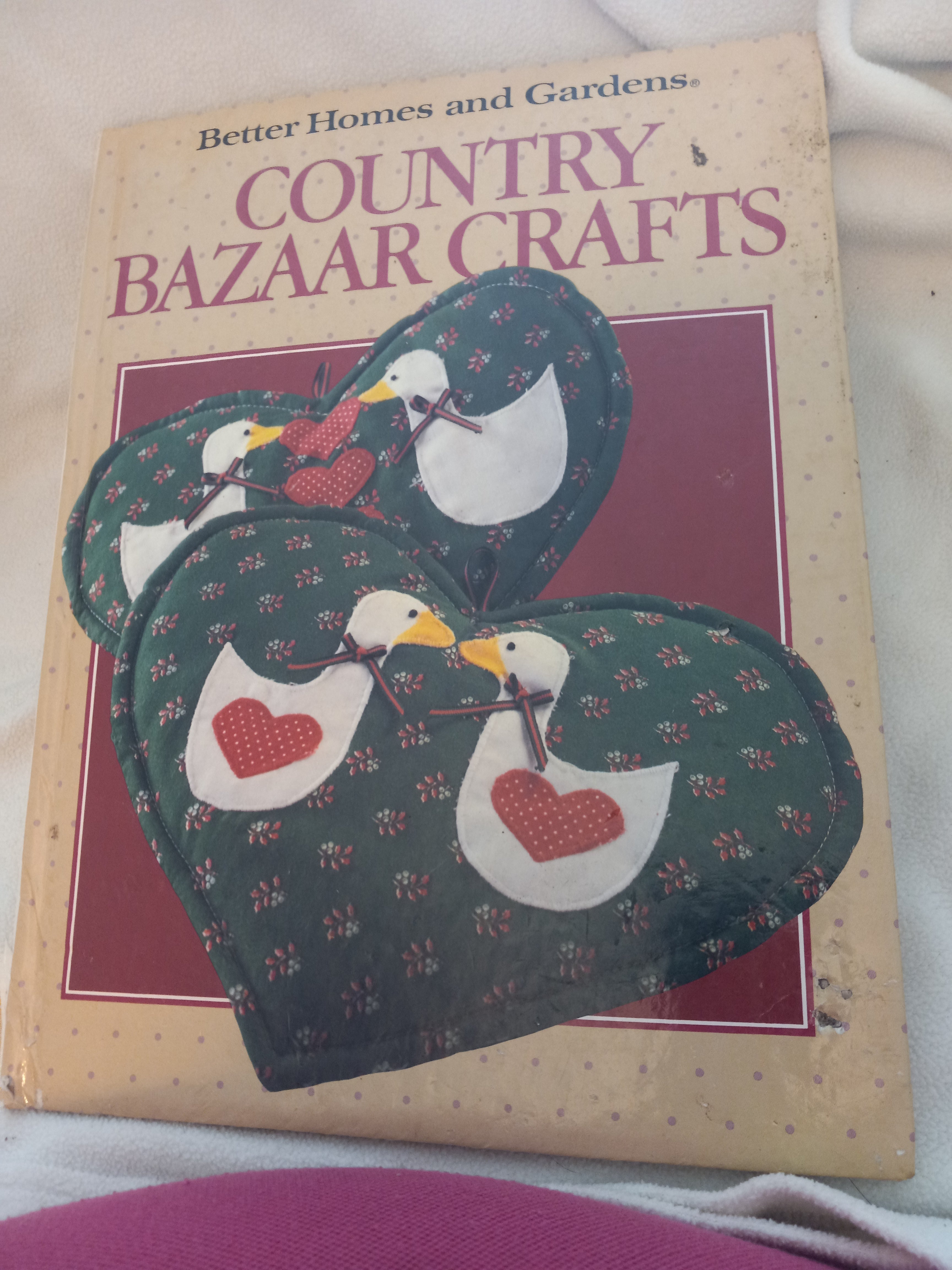 Better Homes and Gardens Country Bazaar Crafts