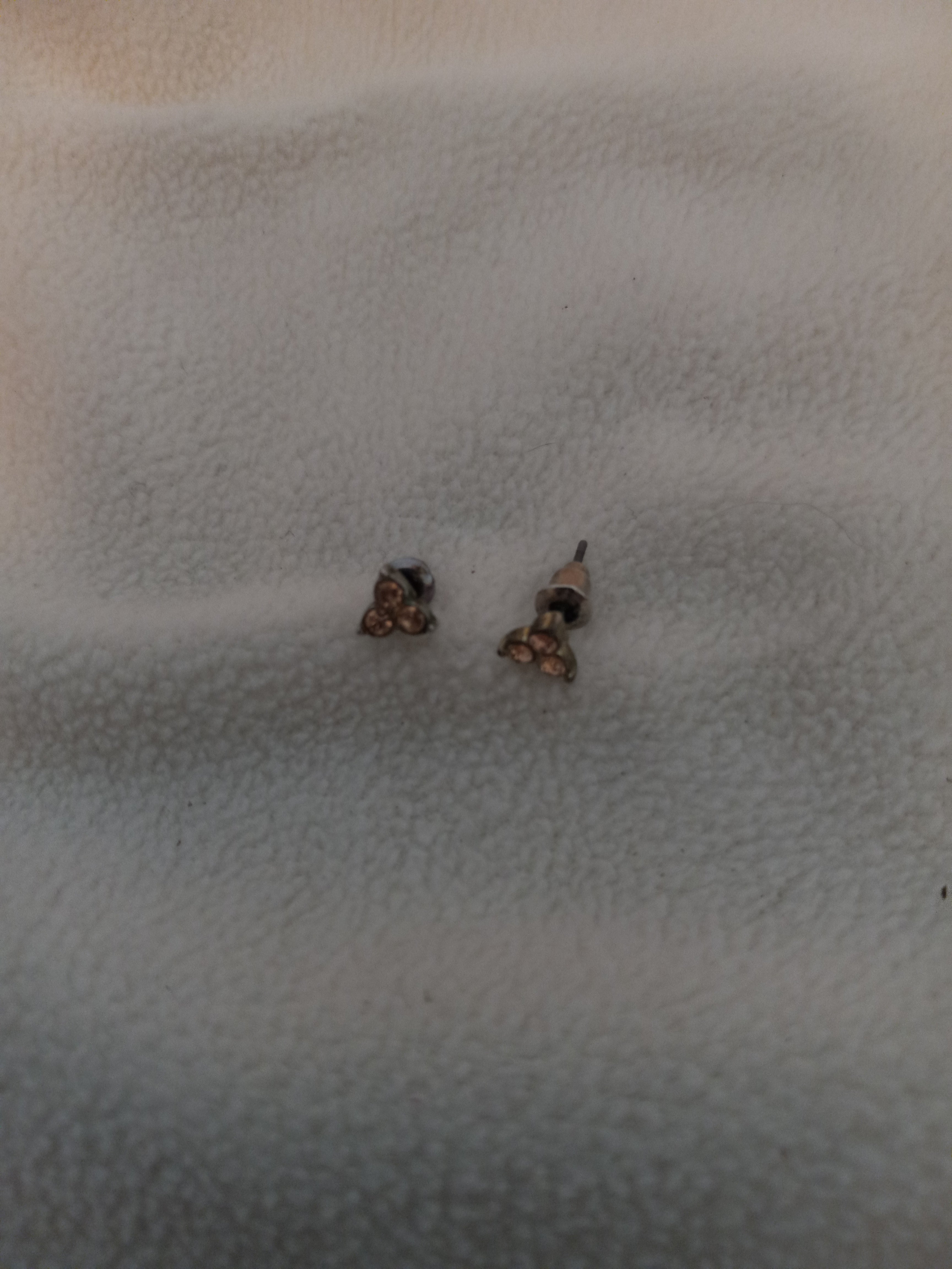 J 186  Silver Stud Earrings with Pink Stones