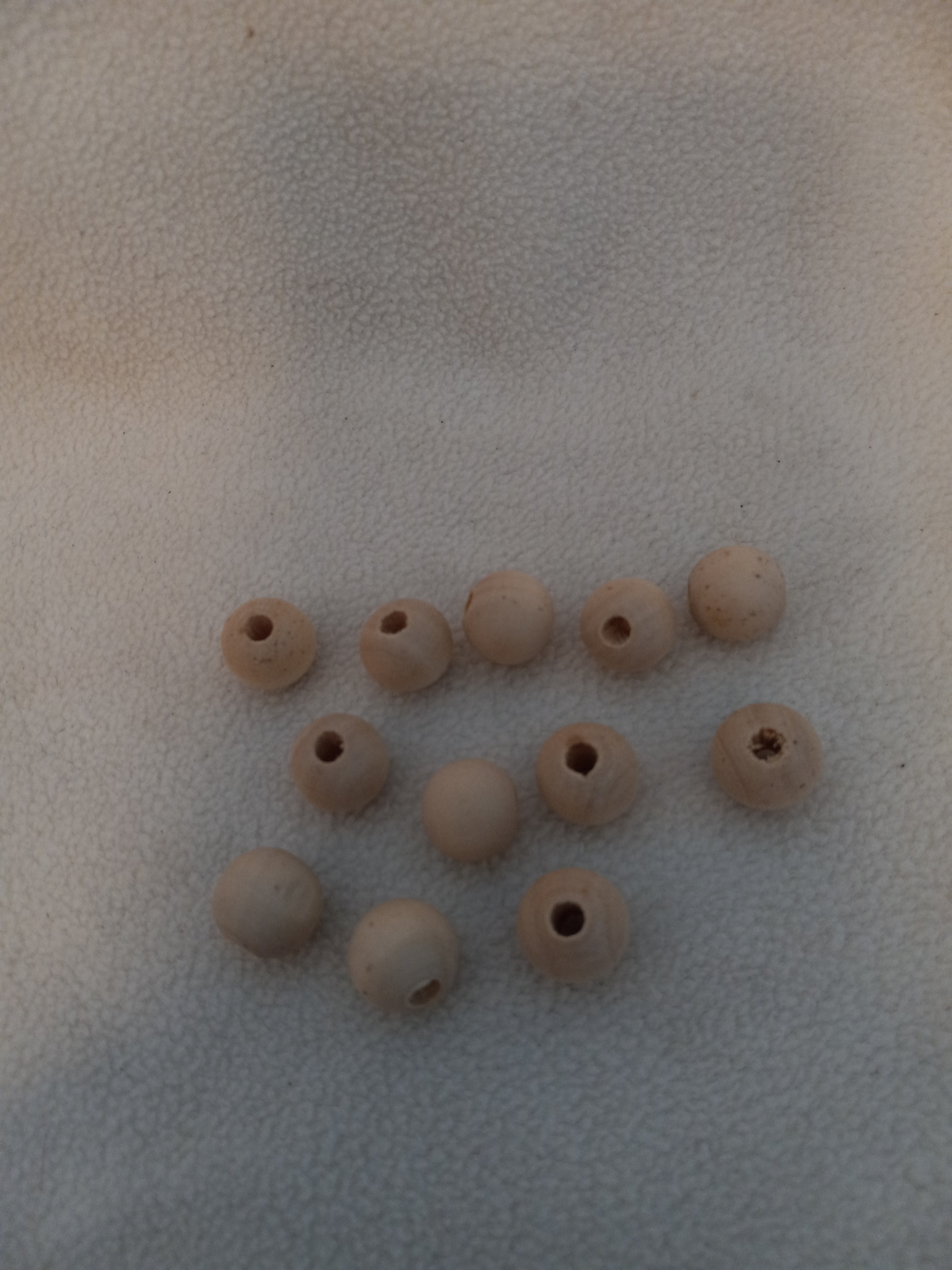 W 14  Round 1/2 inch Unfinished Wood Macrame Beads