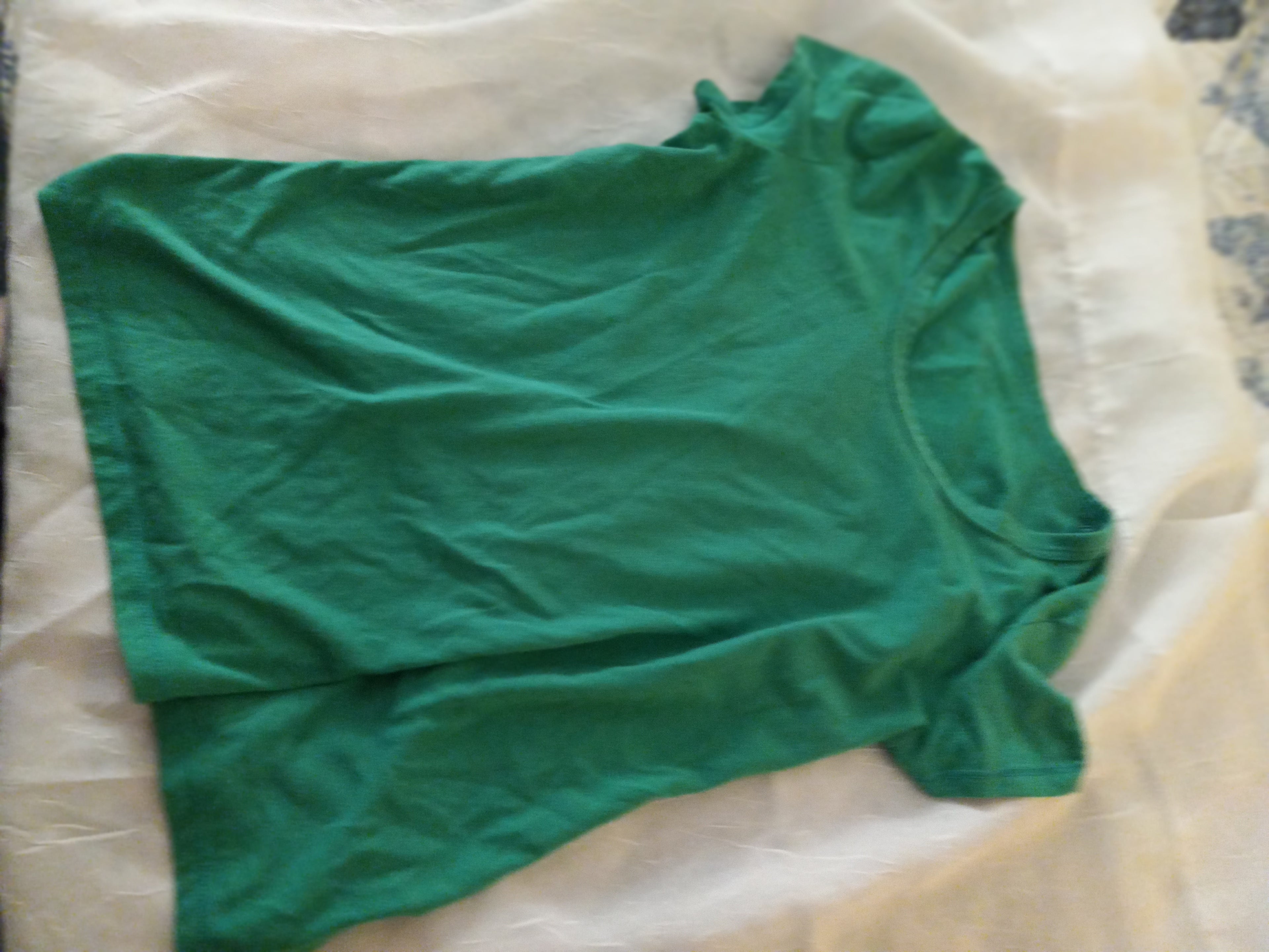 Green No Boundries Ladies Tee Shirt Size Large