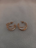 J 208  Gold Hoop Earrings Appears to Be 3 Hoops