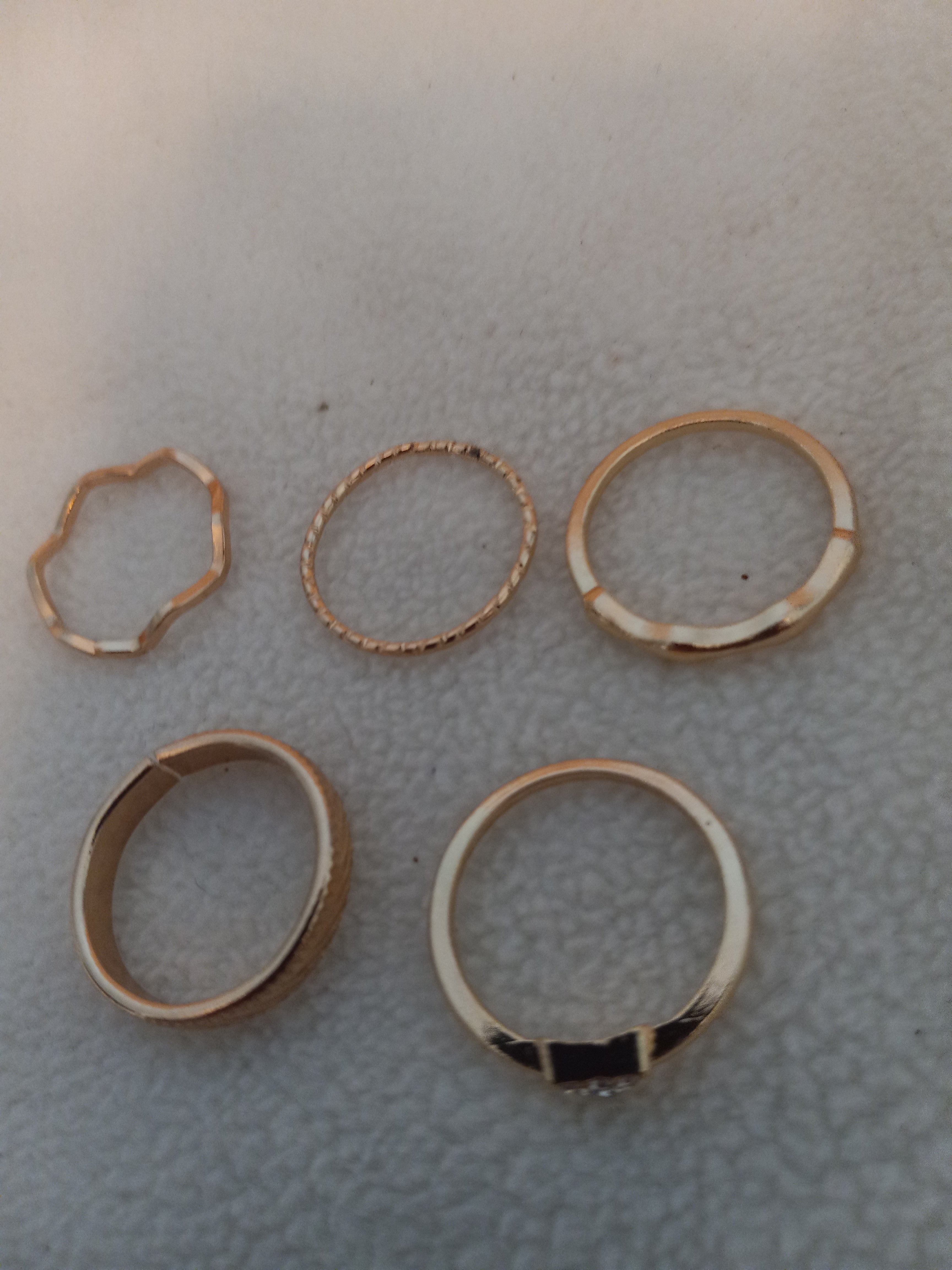 J 208 Five Assorted Gold Rings - Size 7