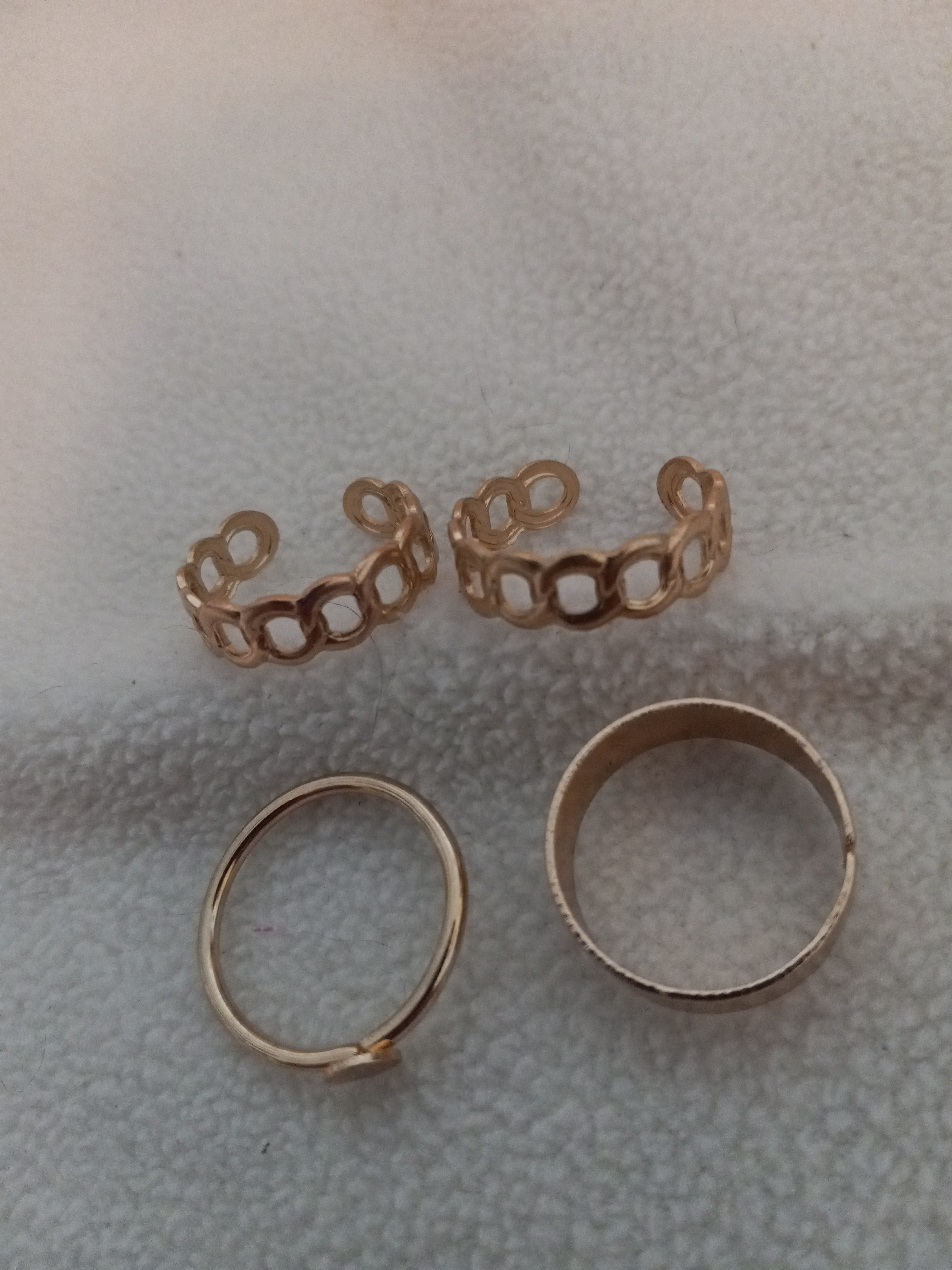 J 198  Lot of 4 Gold Rings for Stacking