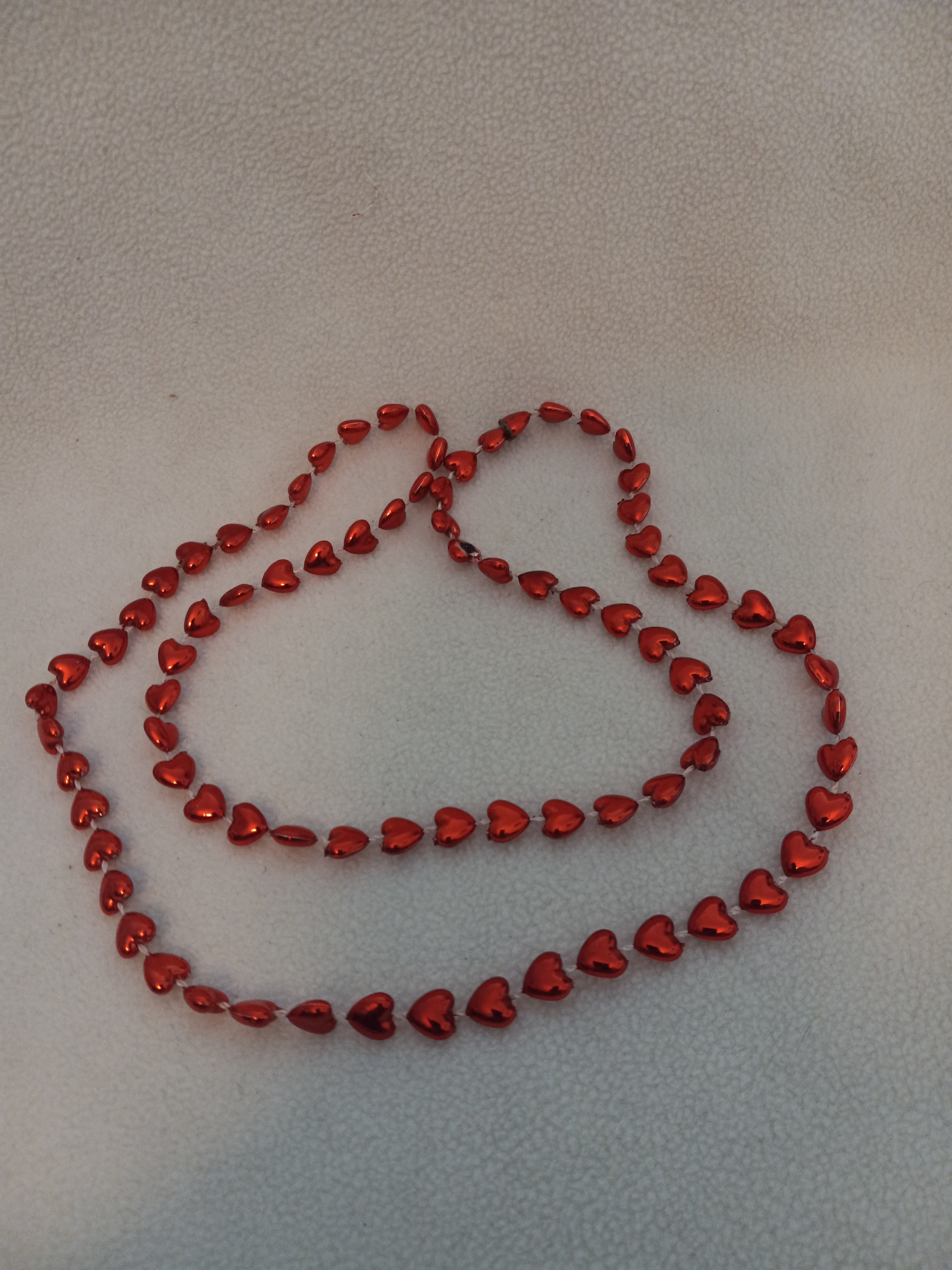 J 256   Red Hearts Necklace