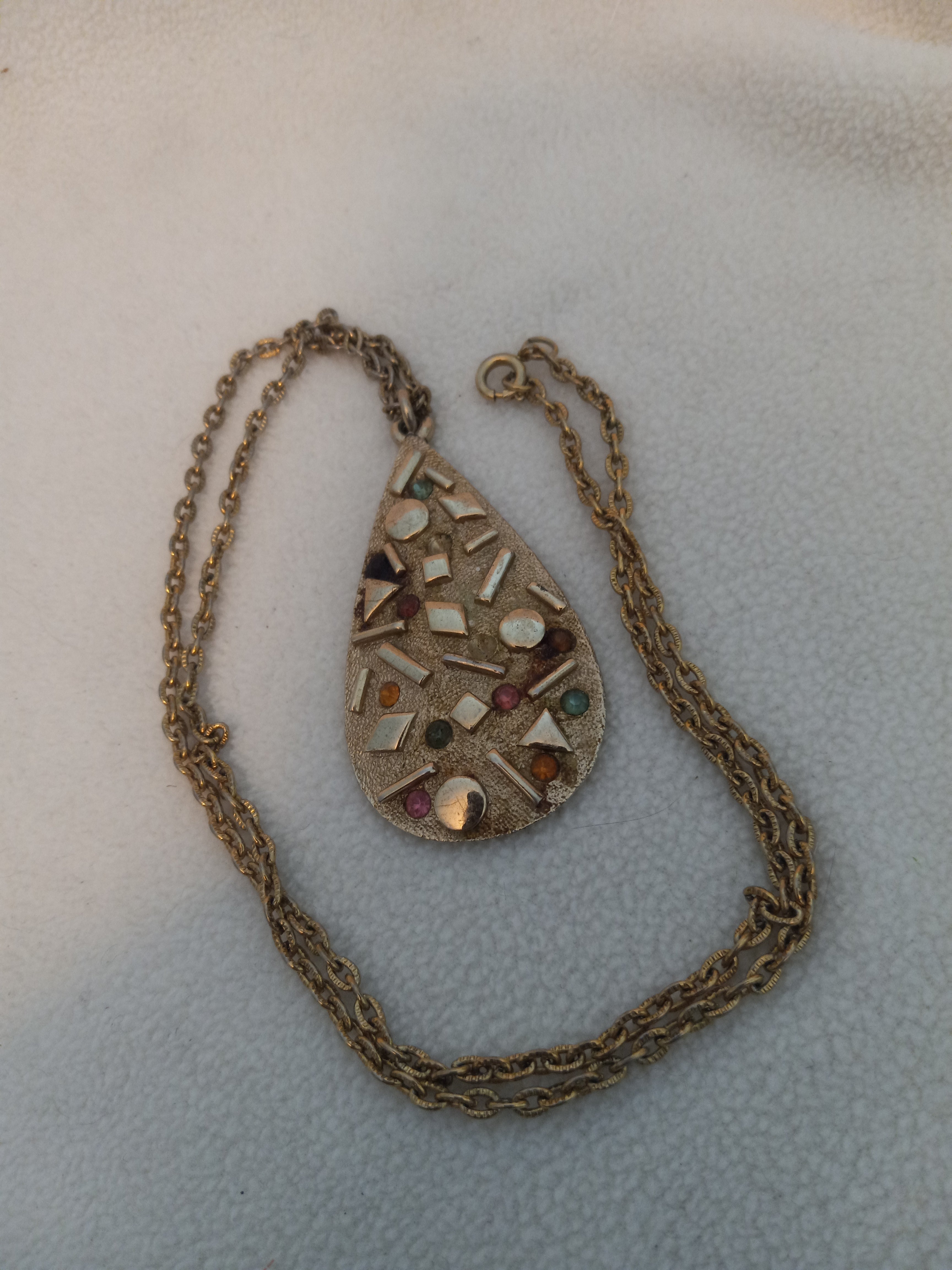 J 249  Gold 24 inch Necklace Pendant