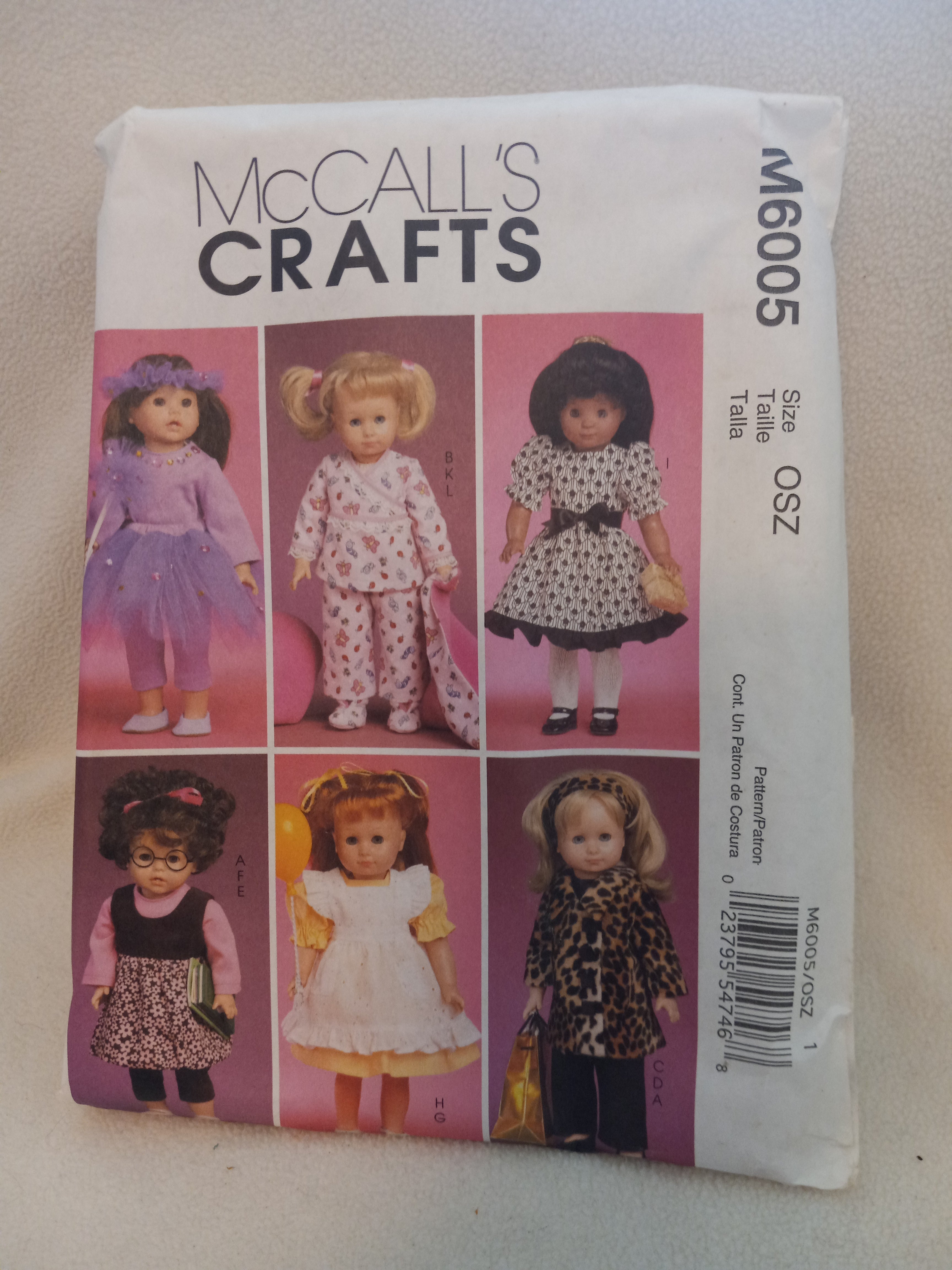 McCall's Crafts M6005  18 inch Doll Clothes