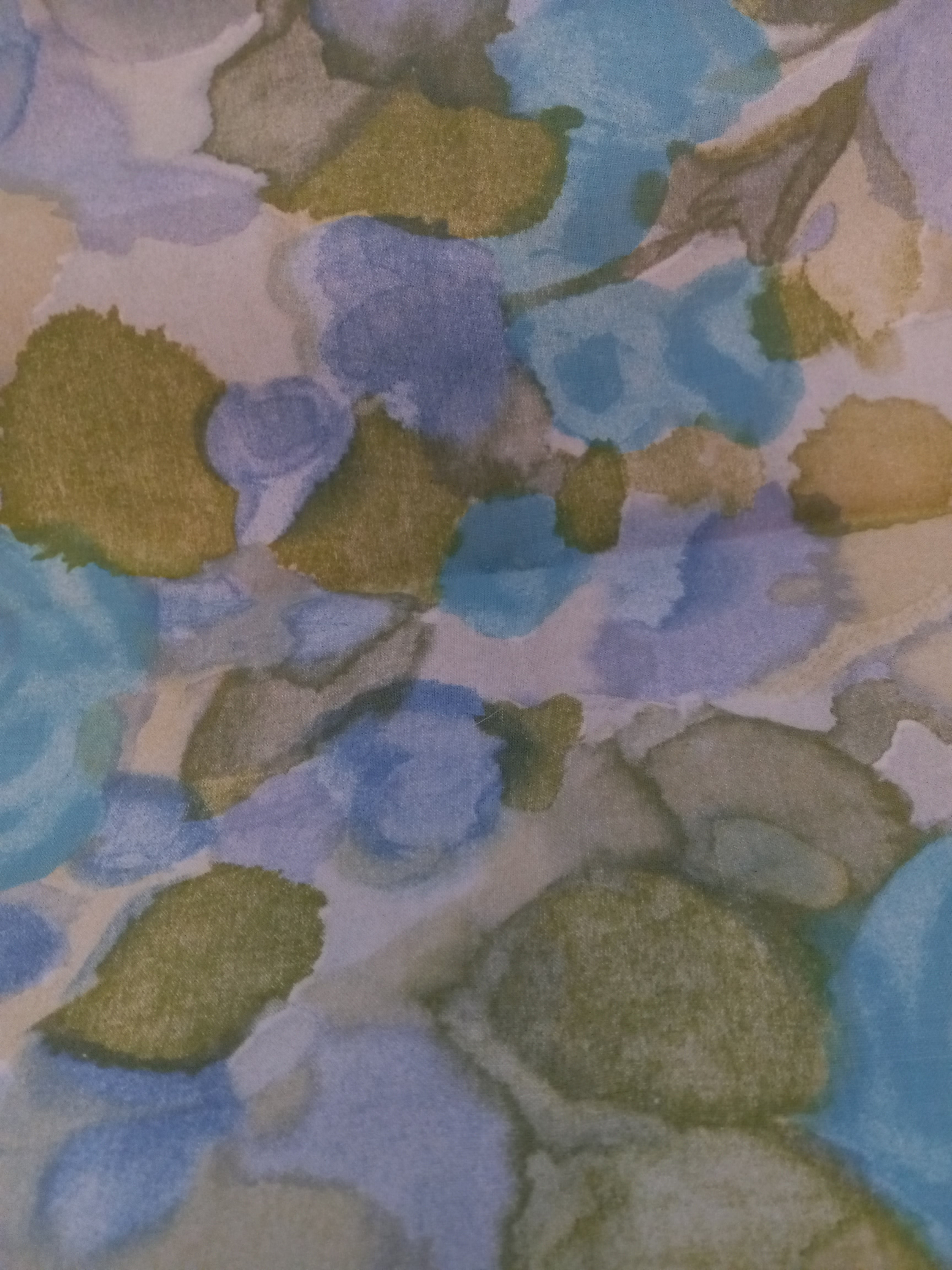 F232  Cotton Blend Pastel Water Color Print