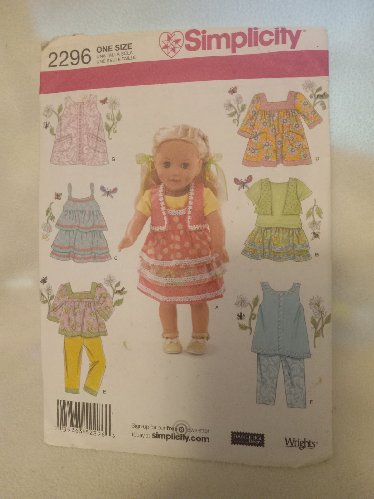 Pattern - Simplicity 2296 - Wardrobe for 18 inch Doll