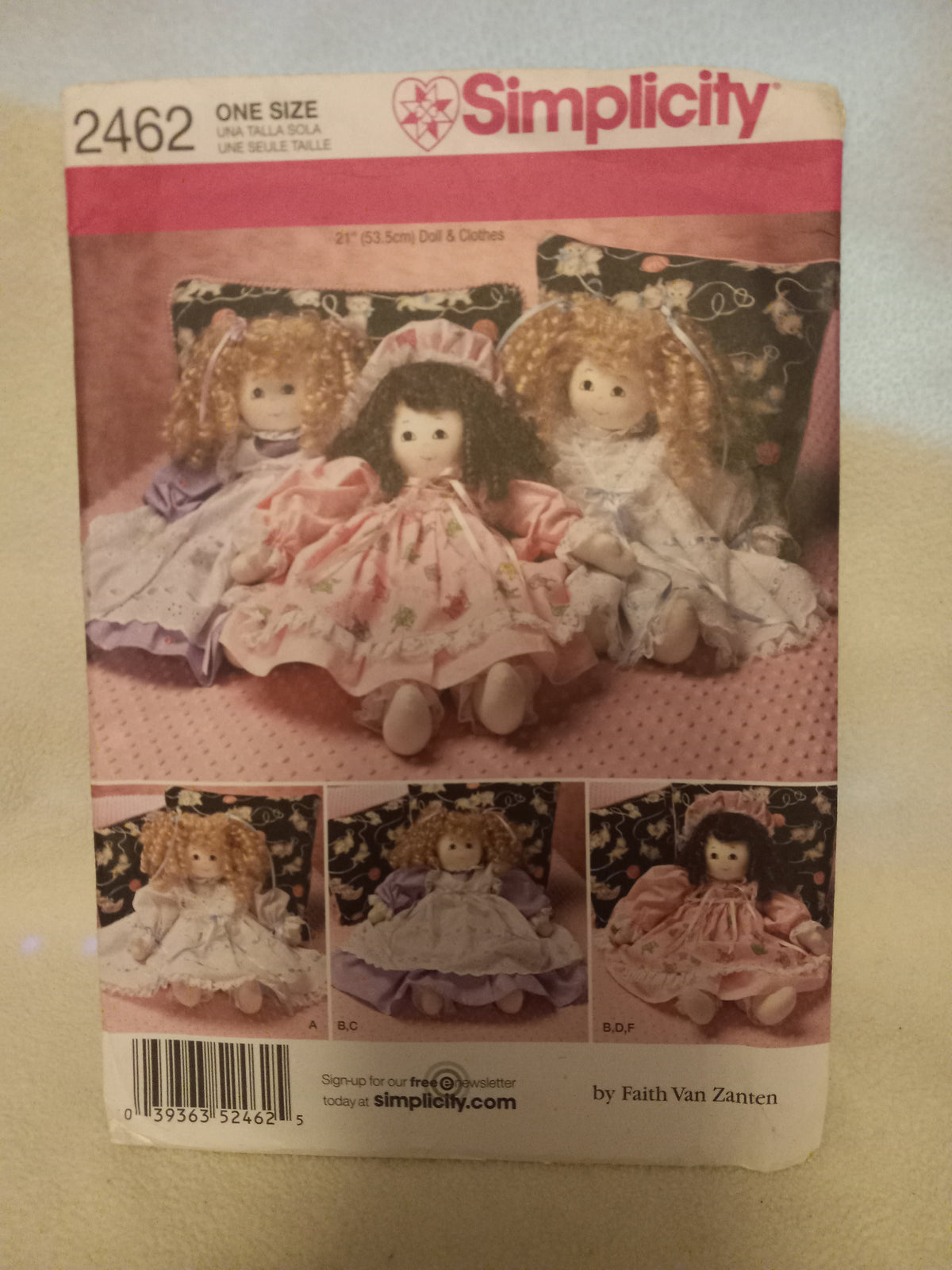 Pattern - Simplicity 2462 - 21 inch Stuffed Doll and Clothes
