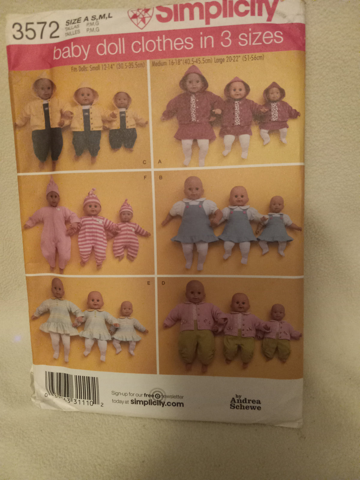 Pattern - Simplicity 3572  - Baby Doll Clothes in 3 Sizes Small - Medium - Large