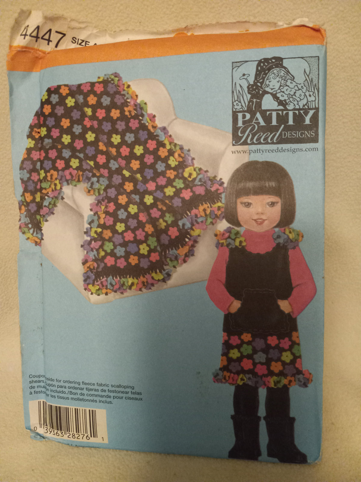 Pattern - Simplicity 4447 - Child's Fleece Jumper and Blanket - Sizes 3-4-5-6-7-8