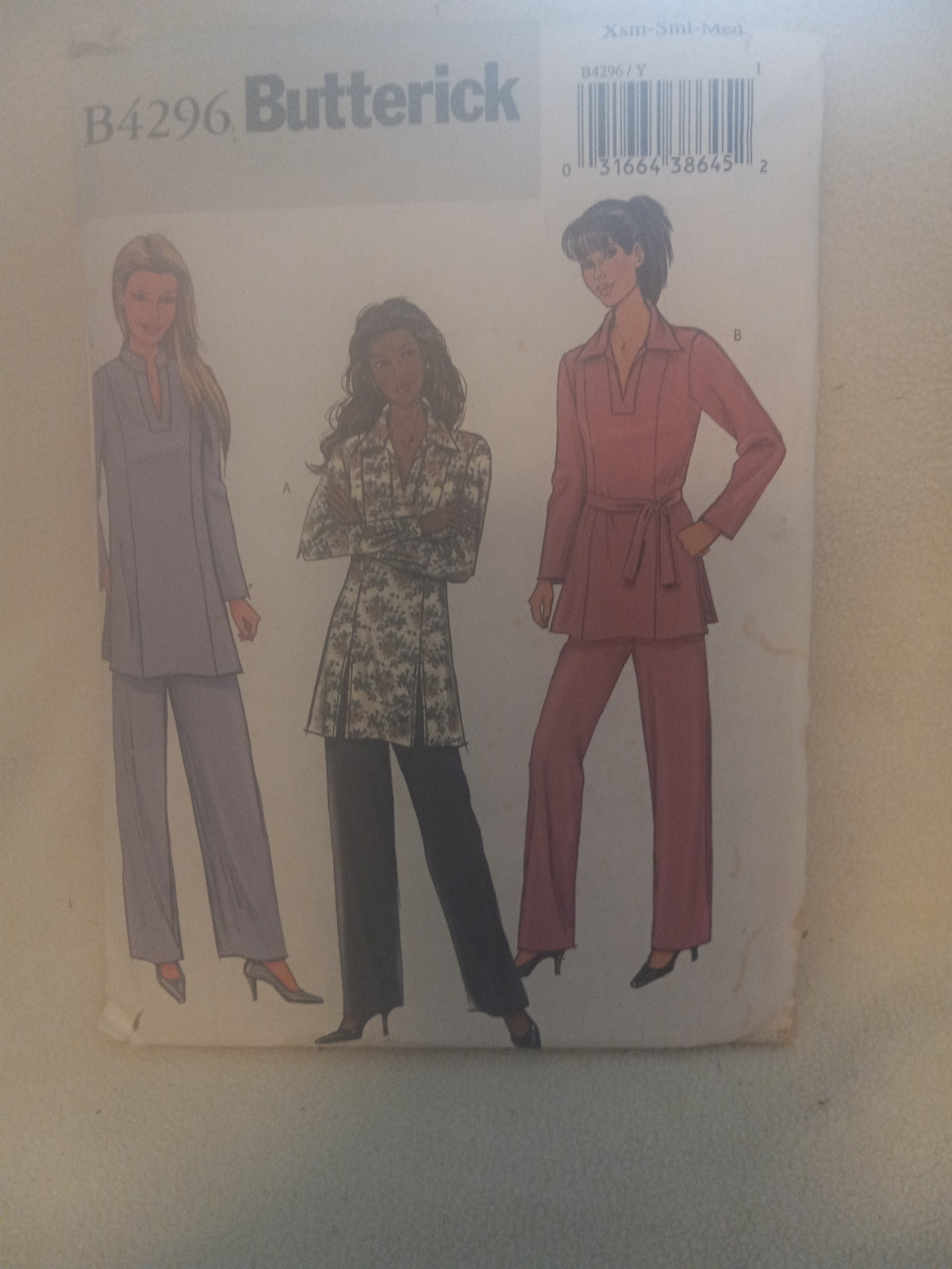 Pattern - Butterick B4296 - Misses'/Misses' Petite Tunic, Belt, Pants - Sizes XS-S-M