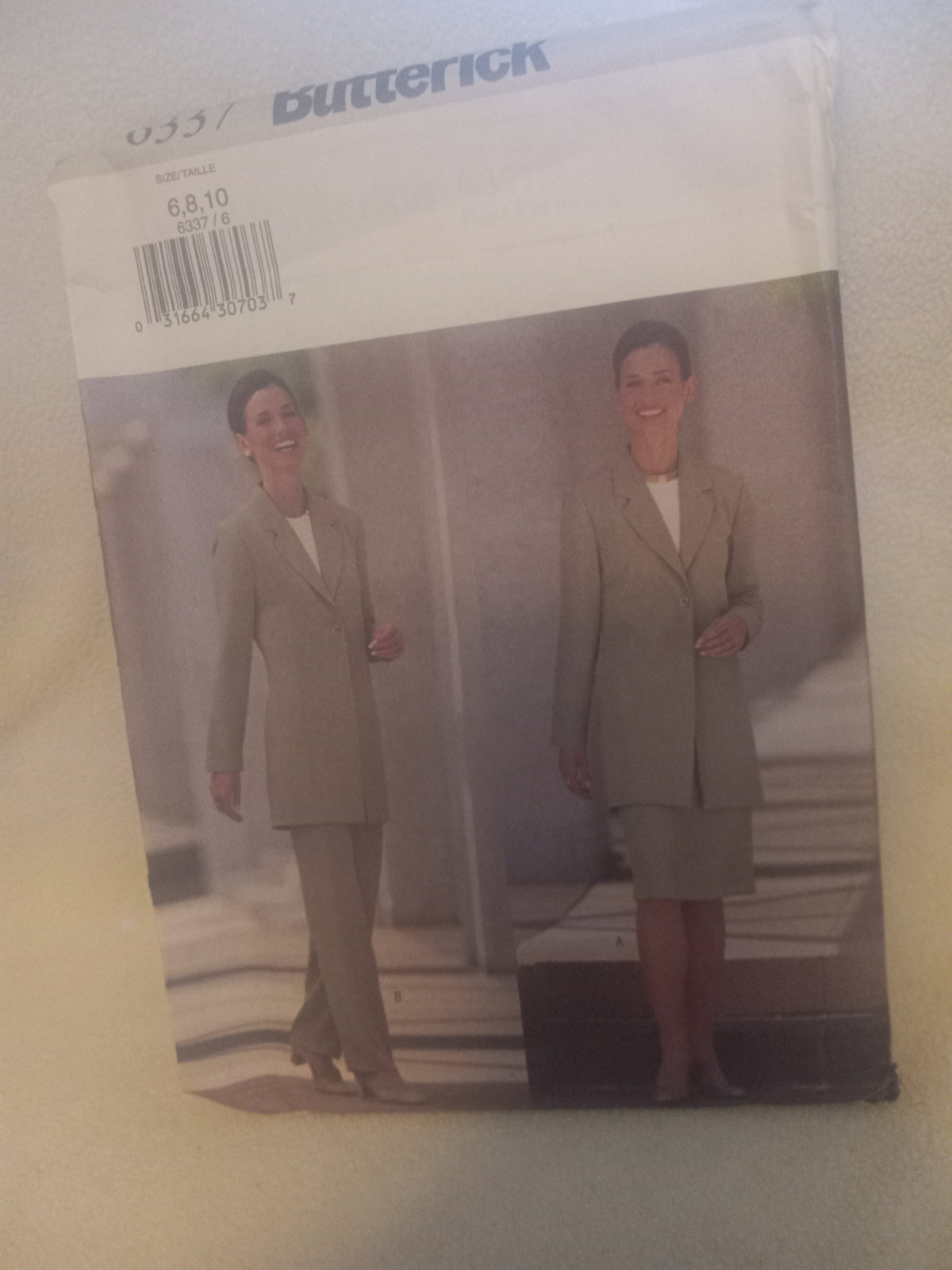 Pattern - Butterick 6337 - Misses'/Misses' Petite Jacket, Skirt, & Pants - Sizes 6-8-10