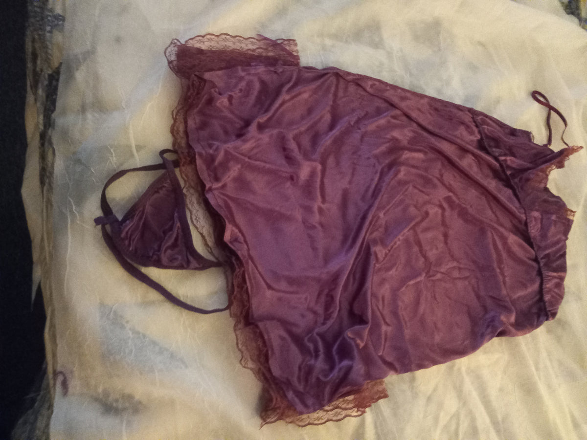 New 2 Piece Purple Nightgown - Size Medium